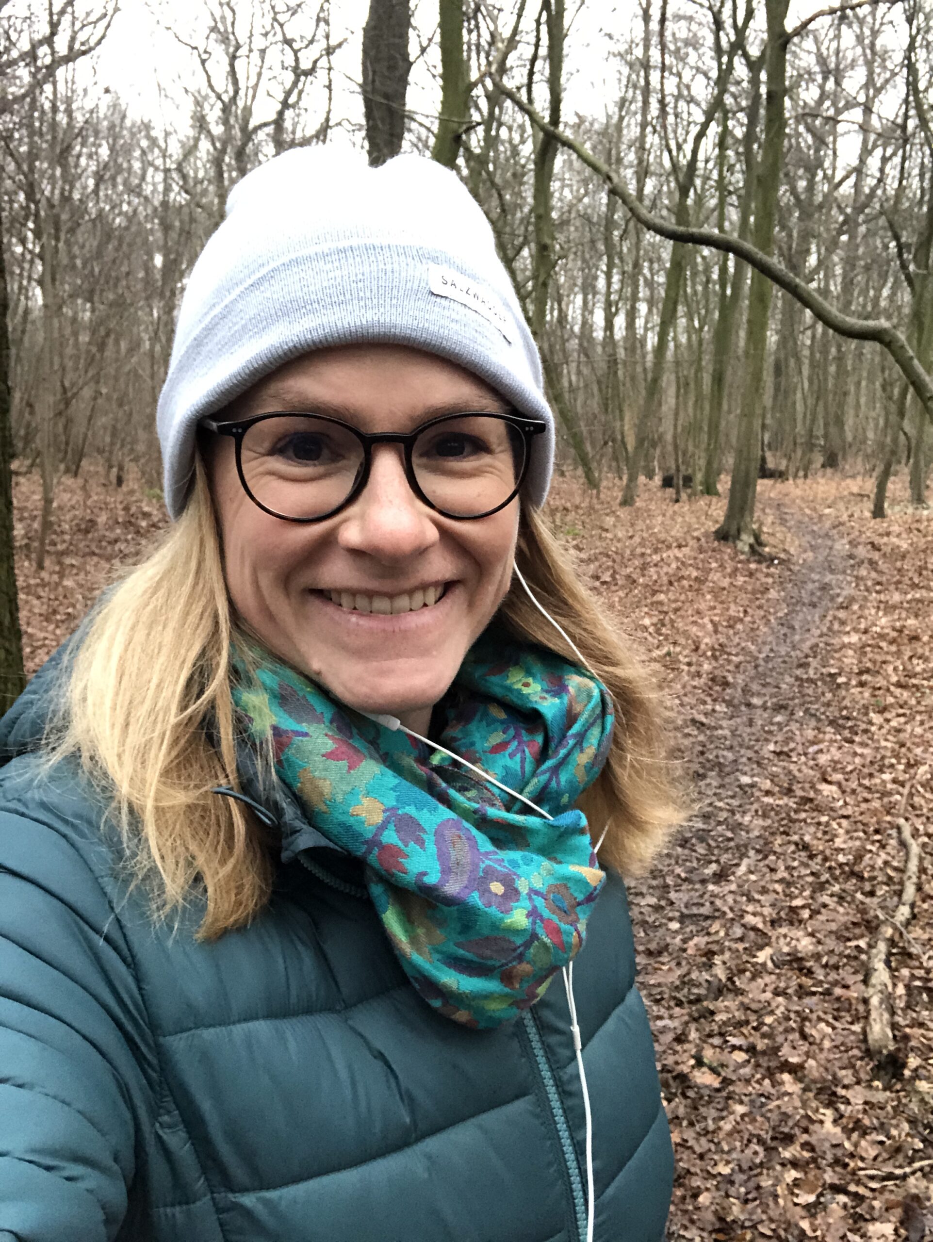 Katrin Weber im Wald